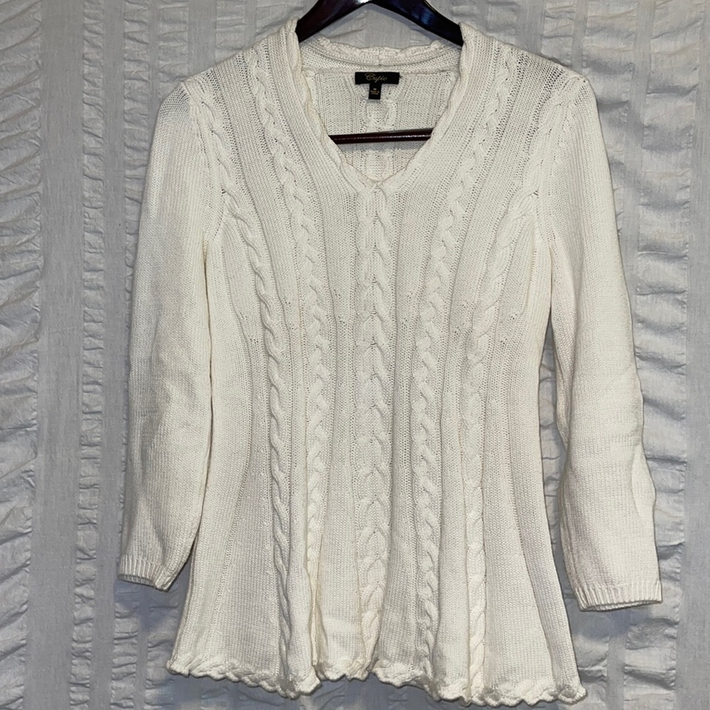 Cupio Vneck Tunic Knit Sweater